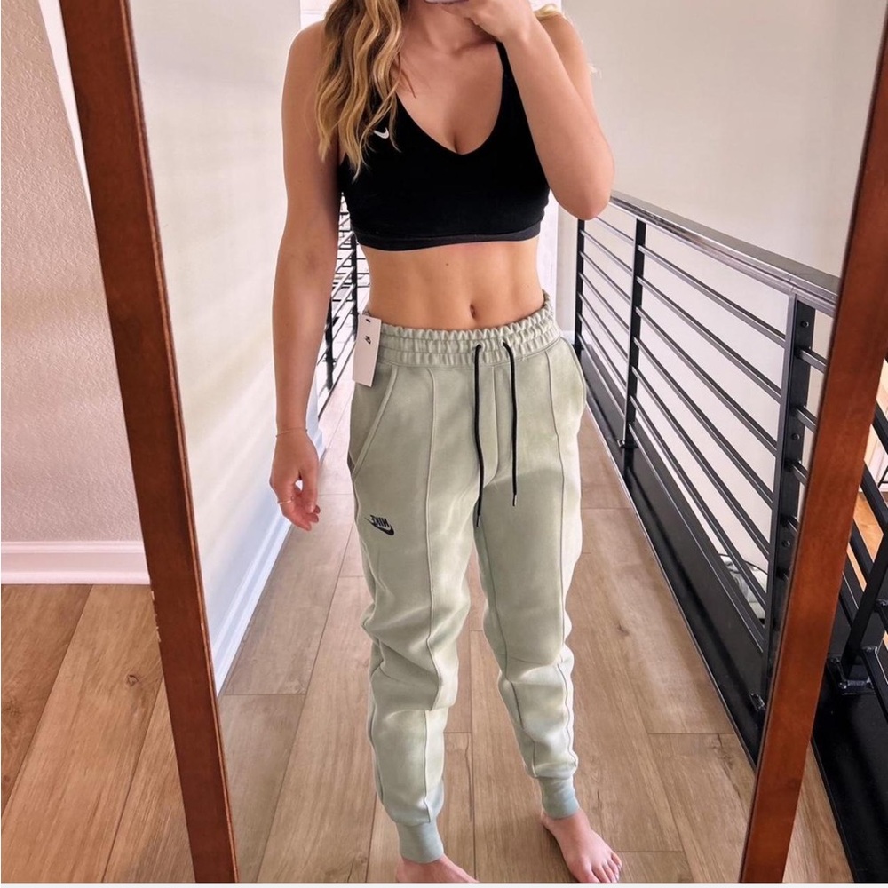 Brand New Nike Jogger Sweatpants